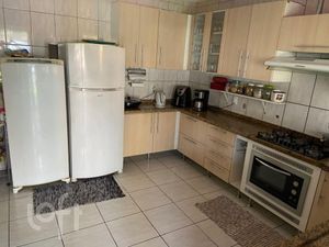 Image 10 - 555980