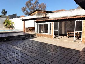 Image 33 - 556002