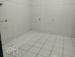 Image 31 - 556048