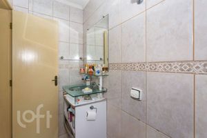 Image 37 - 556073