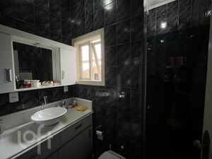 Image 6 - 556727