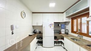 Image 6 - 556751