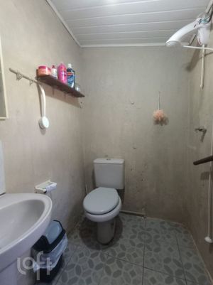 Image 9 - 556832