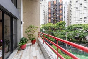 Image 8 - 557078