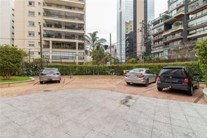 Image 39 - 557078