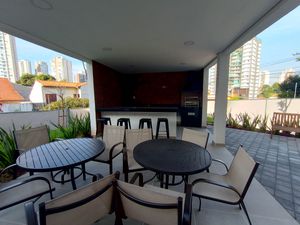 Image 13 - 557146