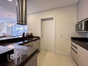 Image 6 - 557544
