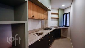 Image 21 - 558340