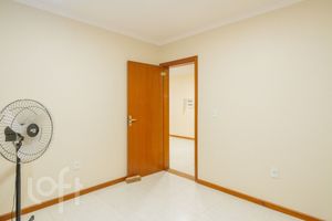 Image 11 - 558540