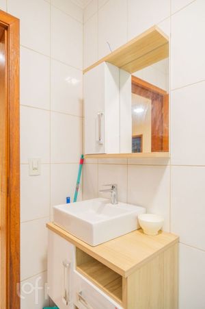 Image 31 - 558540