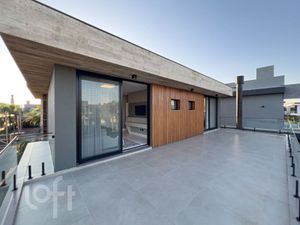 Image 27 - 558582