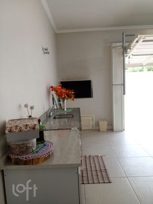 Image 33 - 558637