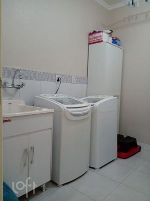 Image 14 - 558637