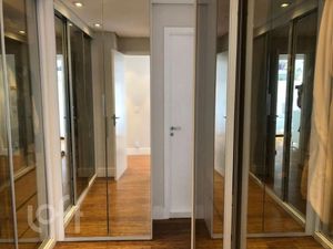 Image 15 - 558876