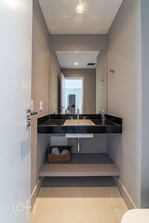 Image 21 - 559220