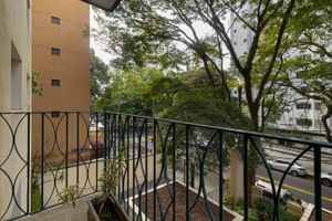 Image 3 - 559251