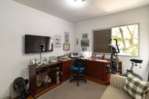 Image 19 - 559251