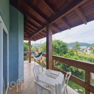 Image 37 - 559258