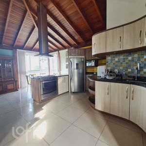 Image 22 - 559258