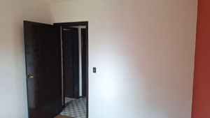 Image 18 - 559377