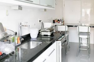 Image 17 - 559517