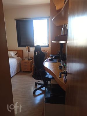 Image 18 - 559527