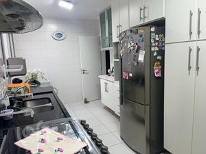 Image 12 - 559823
