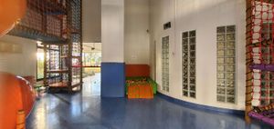 Image 21 - 560179