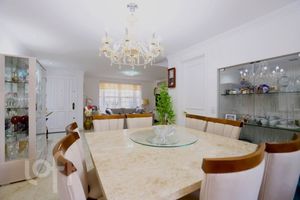 Image 4 - 560660