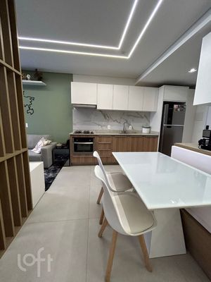 Image 5 - 560926