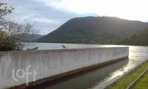 Image 19 - 561605