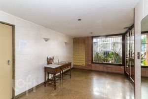 Image 17 - 561644