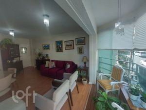 Image 30 - 562222