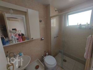 Image 10 - 562222