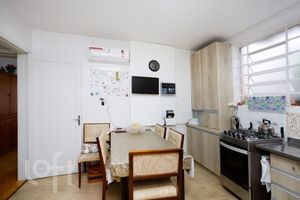Image 2 - 562418