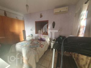 Image 8 - 562489