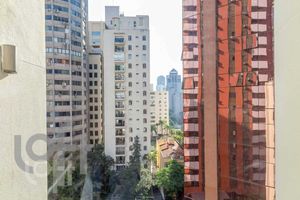 Image 8 - 562658