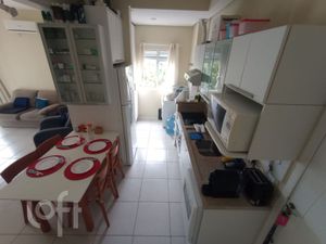 Image 6 - 562747