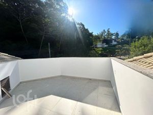 Image 49 - 562885
