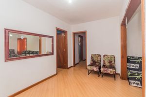 Image 8 - 562886