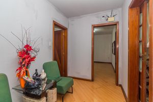 Image 21 - 562886