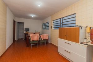 Image 30 - 562886