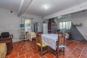 Image 34 - 562886
