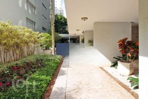 Image 5 - 562927