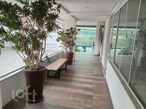 Image 4 - 563030