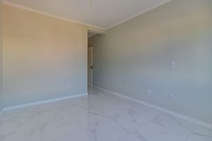 Image 3 - 564129