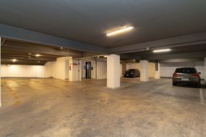Image 24 - 564176