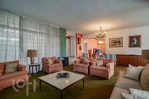 Image 4 - 564311