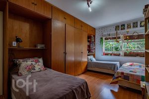Image 46 - 564311