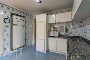 Image 30 - 564311